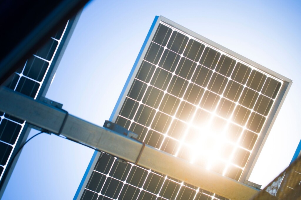 Fabricarea panourilor solare: materiale și componente