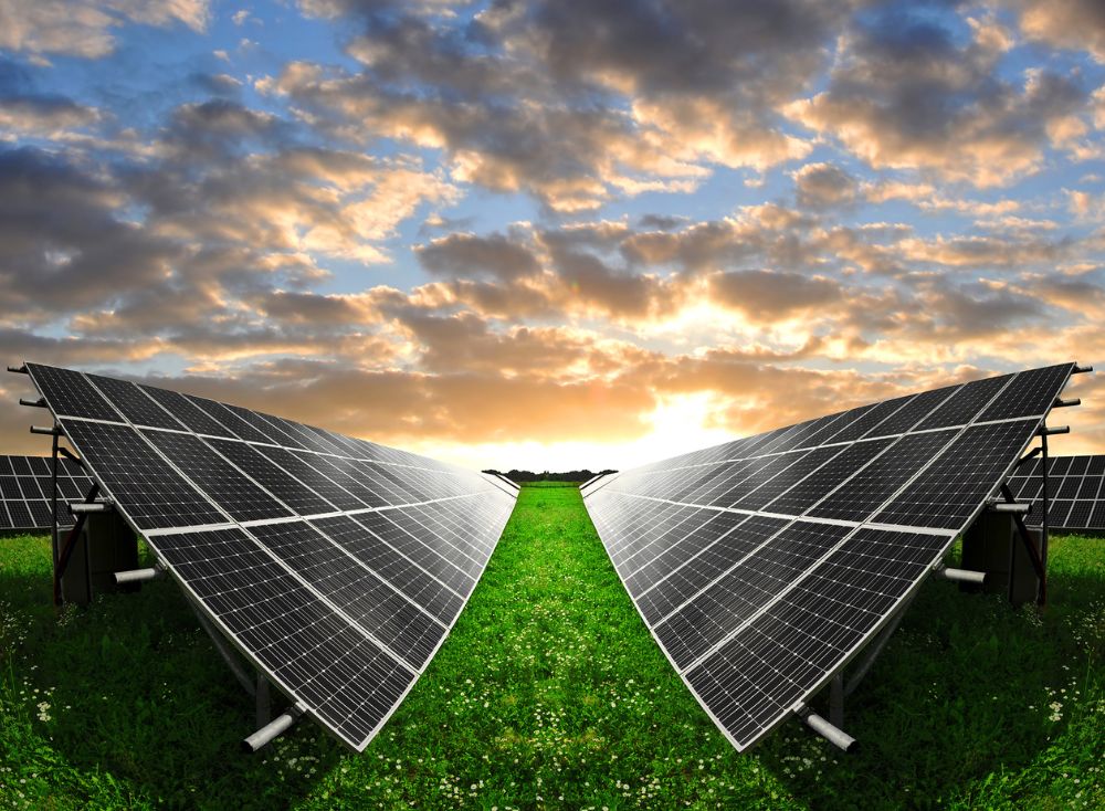 Sistem de panouri solare la sol